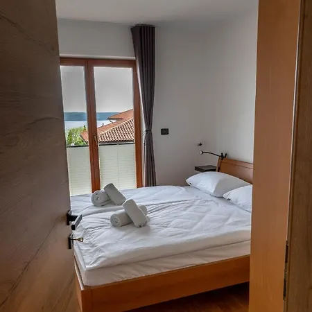 Apartment Rustica *