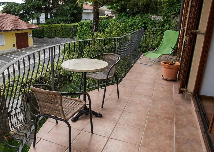 鲁斯迪卡公寓 *